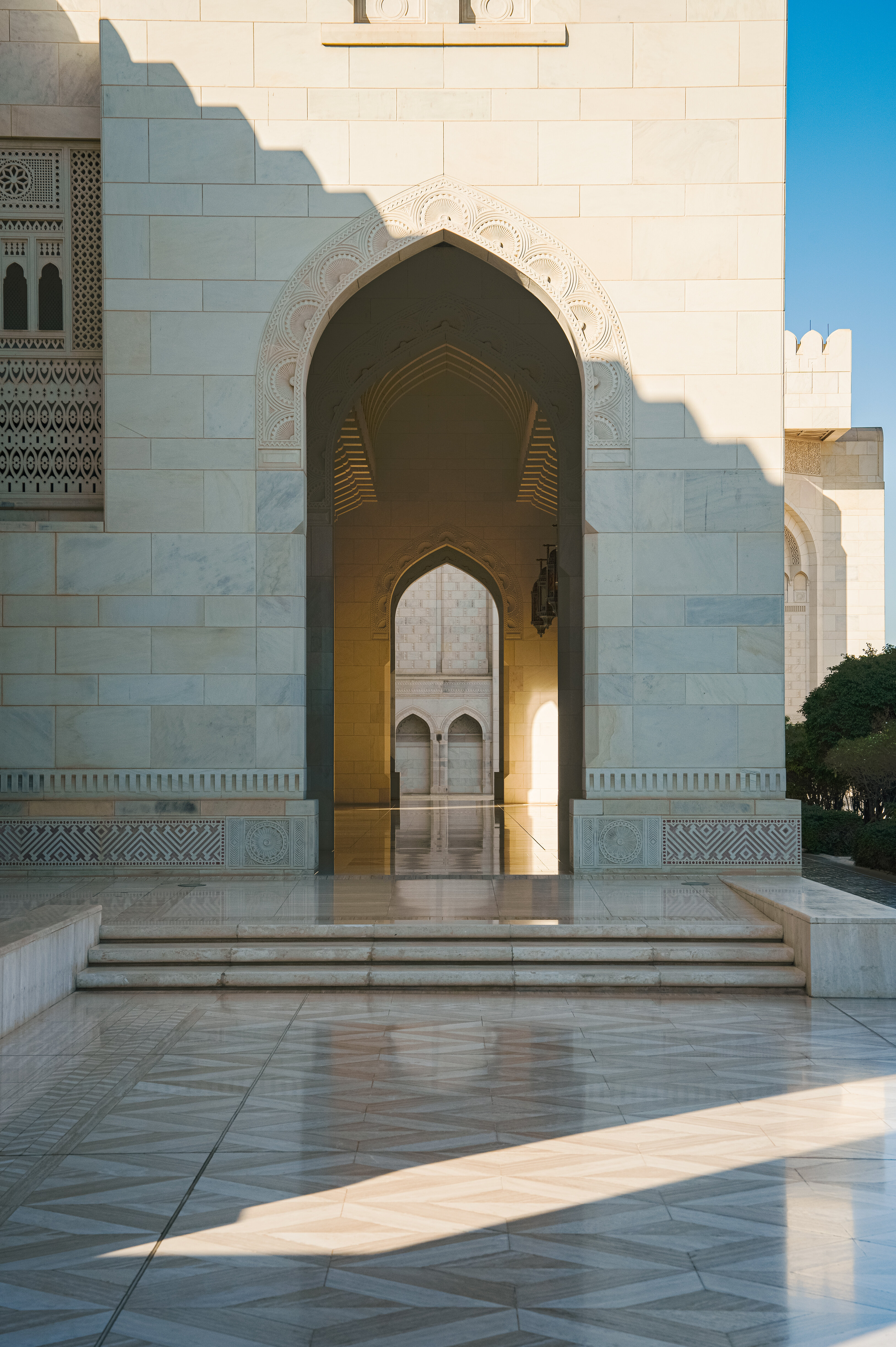 Architecture & Interiors 38
