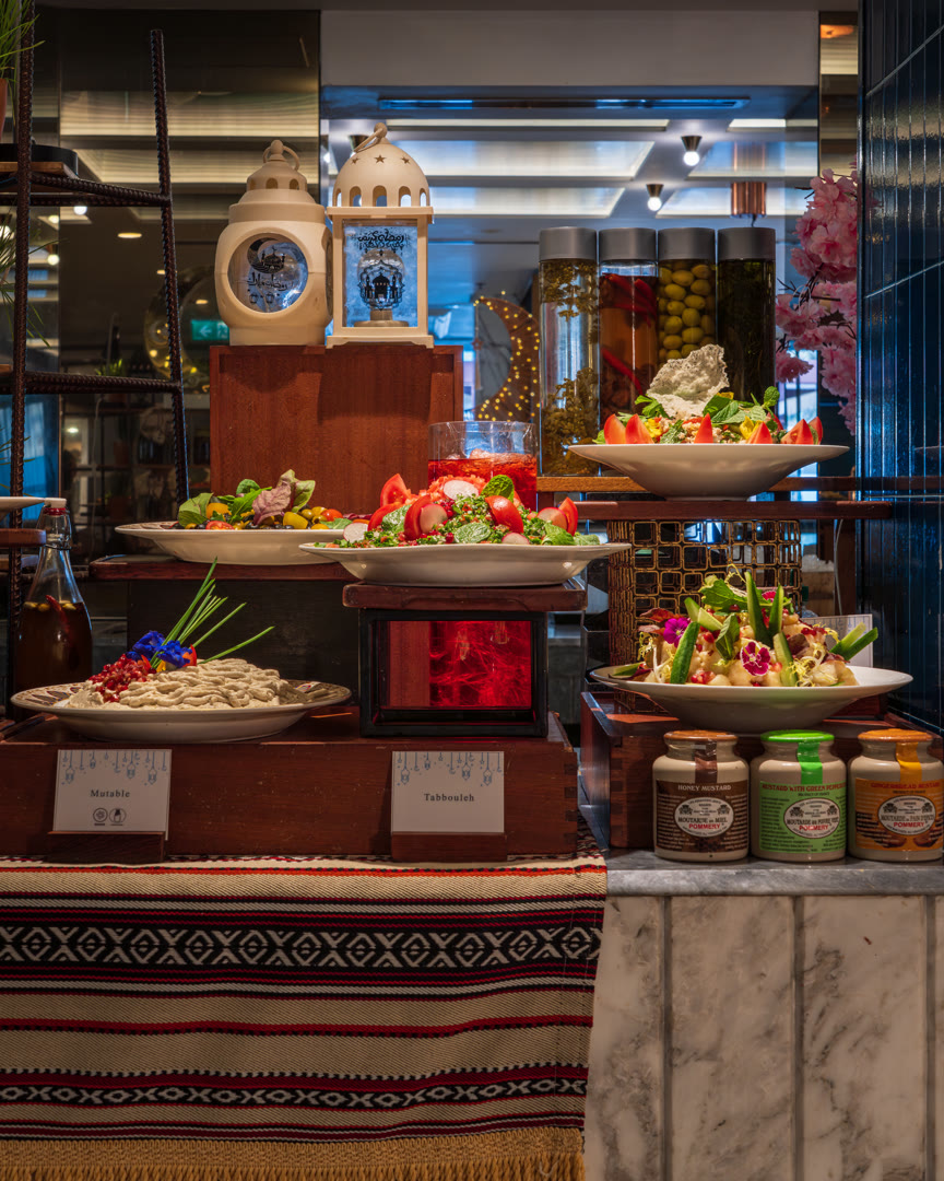 Food & Beverage
